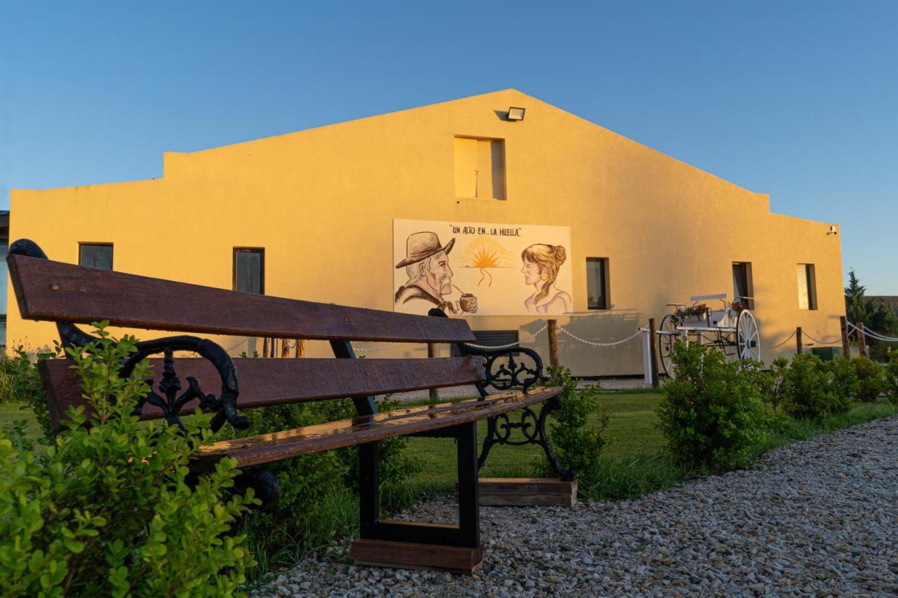 Un Alto En La Huella - Hotel Spa & Wellness Resort San Antonio de Areco Exterior foto