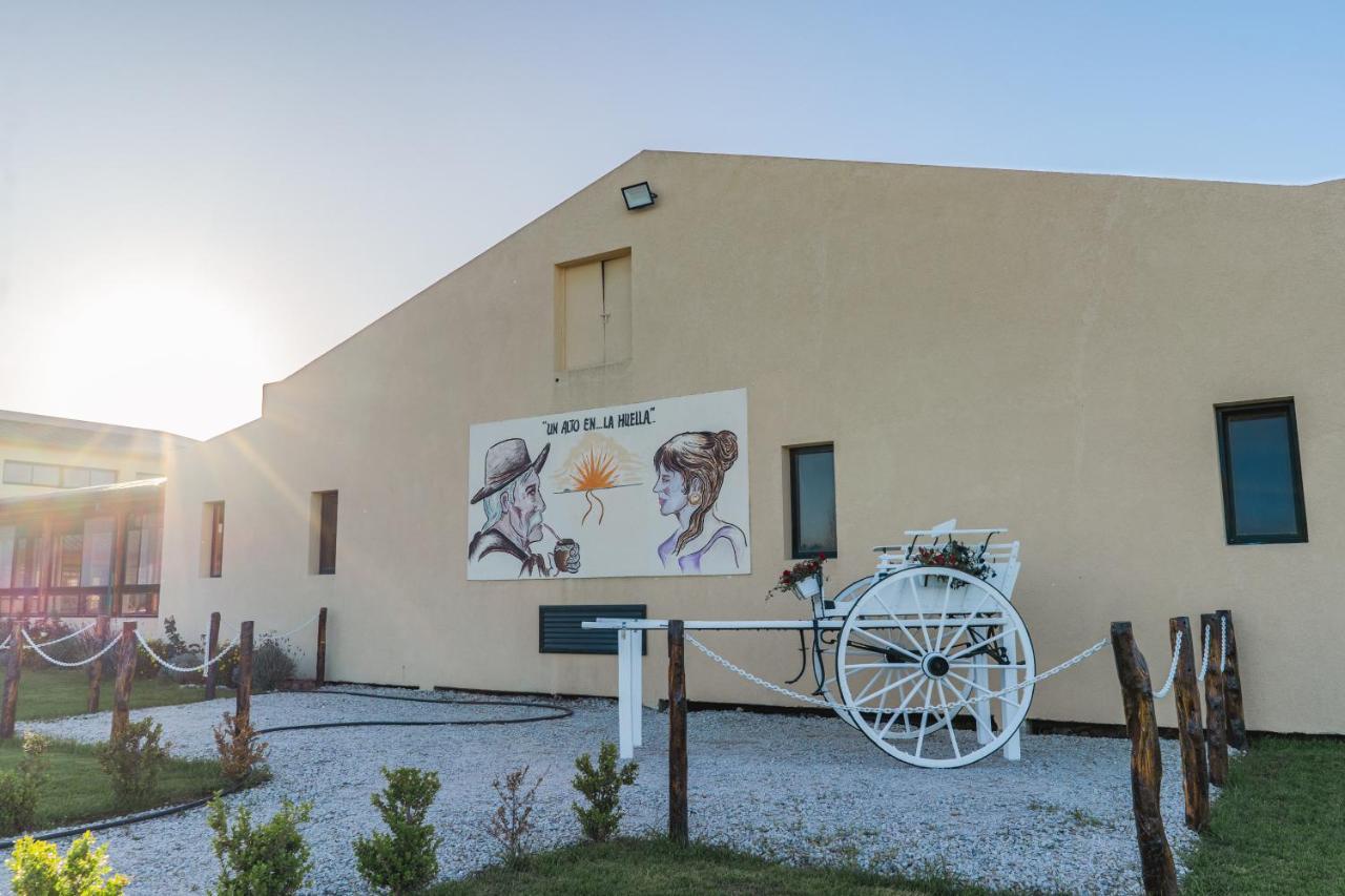 Un Alto En La Huella - Hotel Spa & Wellness Resort San Antonio de Areco Exterior foto